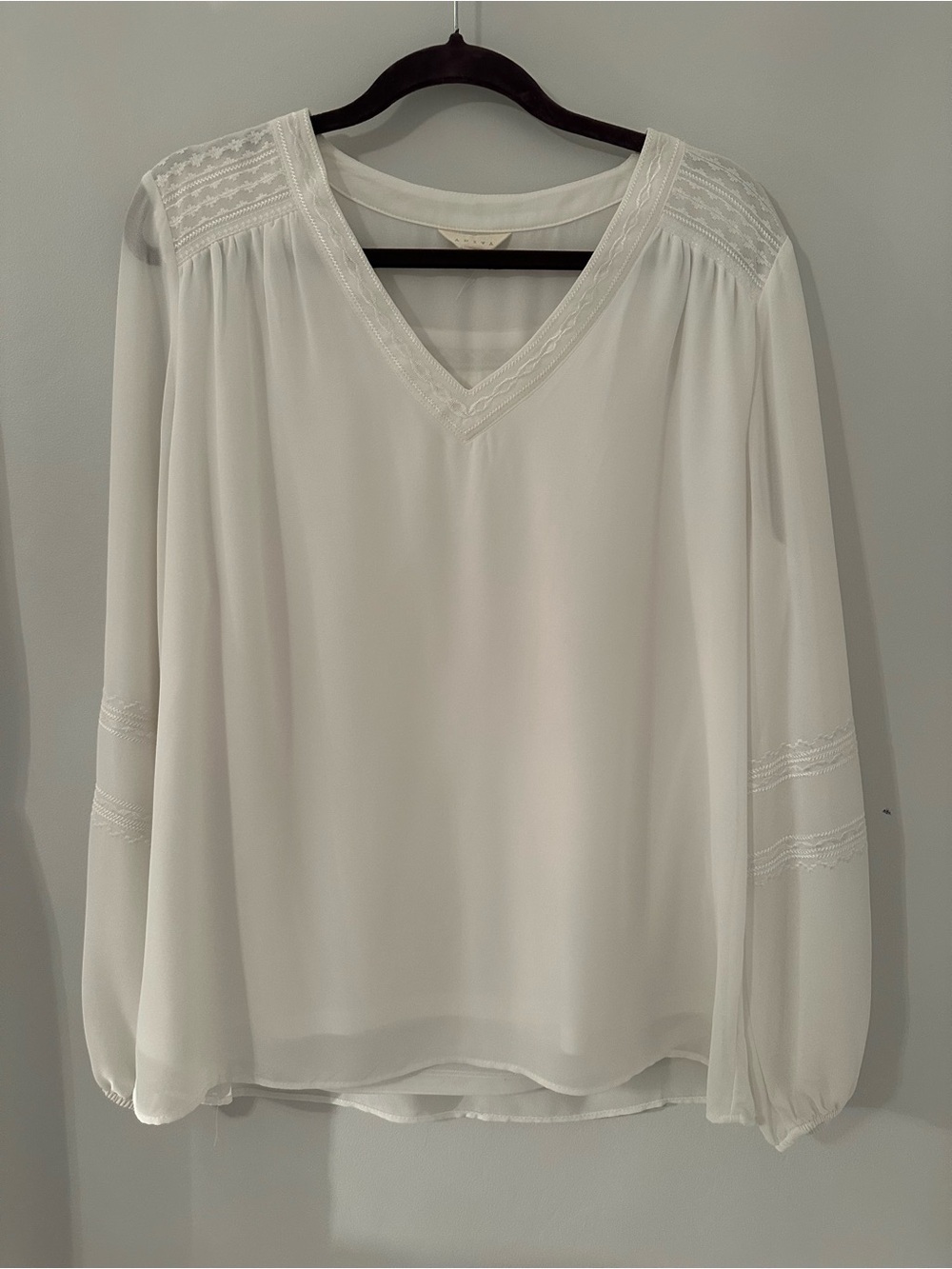 Adiva White V-Neck Lace-Trim Blouse